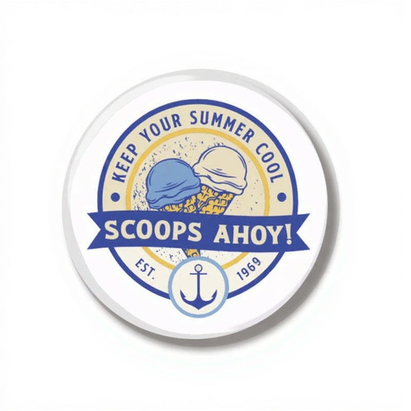Badge 44 mm Stranger Things Scoops Ahoy vu de face