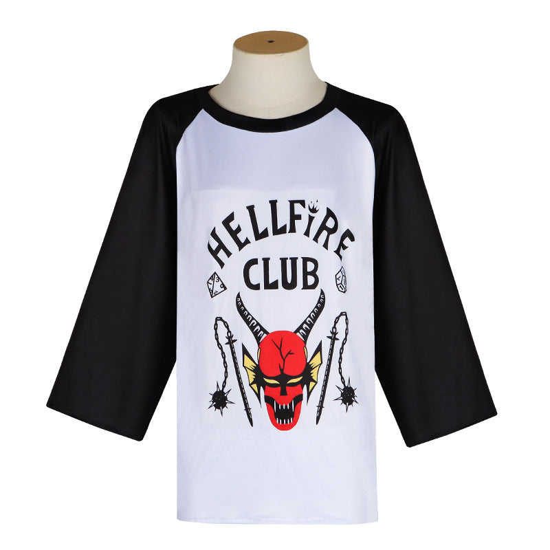 T-shirt homme Stranger Things Hellfire Club manches raglan vu de face