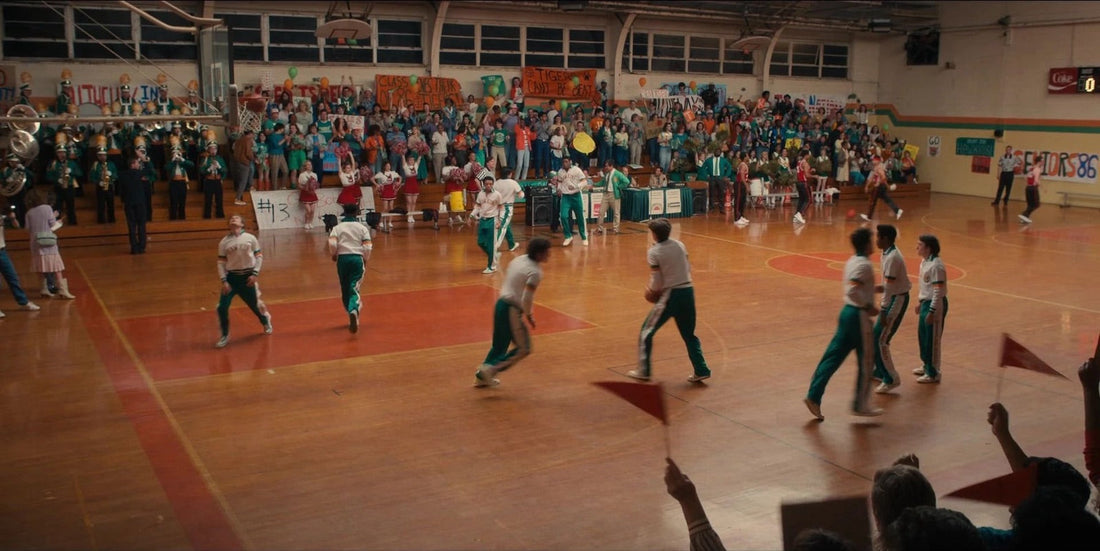 Basket Stranger Things: palestra delle Tigers, giocatori sul parquet