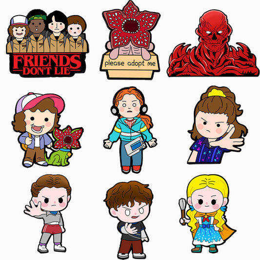 Lot de 9 pin's chibi Stranger Things Hawkins vu de face