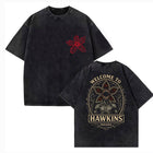 T-shirt da uomo slavata Stranger Things medaglione Hawkins Indiana