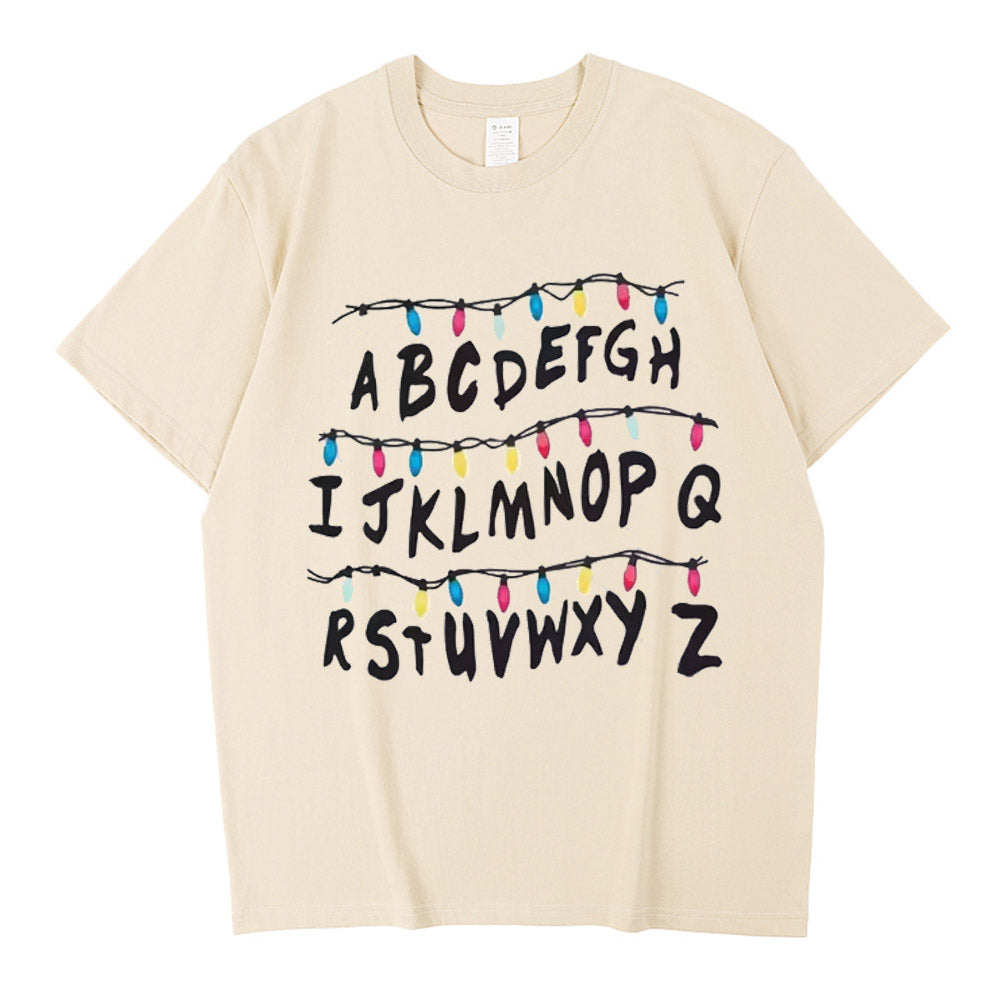 T-shirt homme Stranger Things mur alphabet guirlande – coloris Kaki