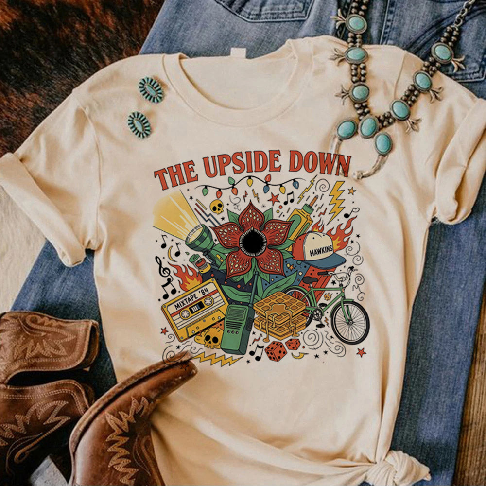 T-shirt femme Stranger Things The Upside Down Mixtape 84 vu de face