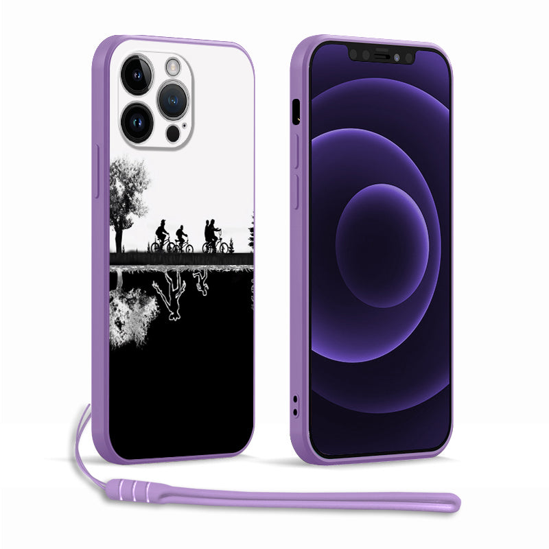 Coque iPhone Stranger Things motif Mix08 4218 vu de face