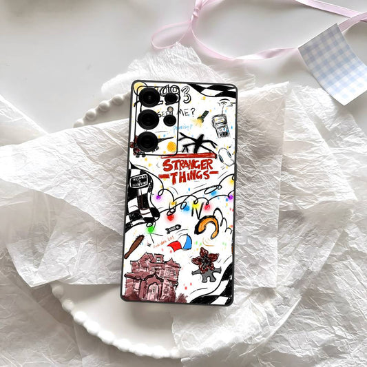 Coque Samsung mate Stranger Things griffonnages vu de face