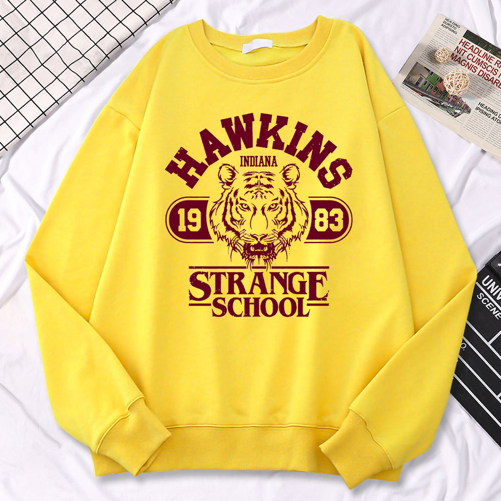 Sweat enfant Stranger Things Hawkins Strange School 1983 – coloris Jaune