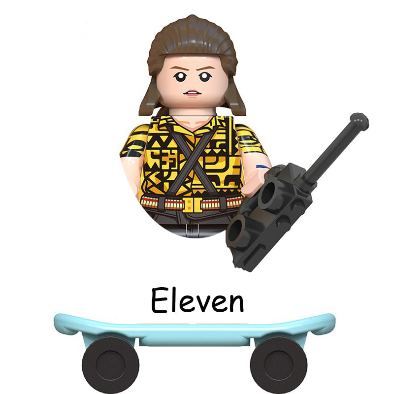Mini figurine à construire Stranger Things Onze en skate vu de face