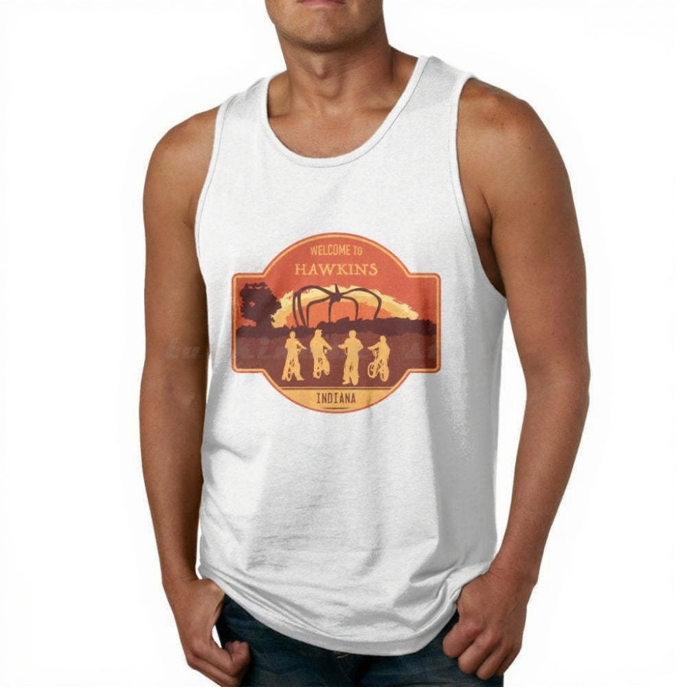 Débardeur Stranger Things Welcome to Hawkins Indiana écusson – coloris Blanc