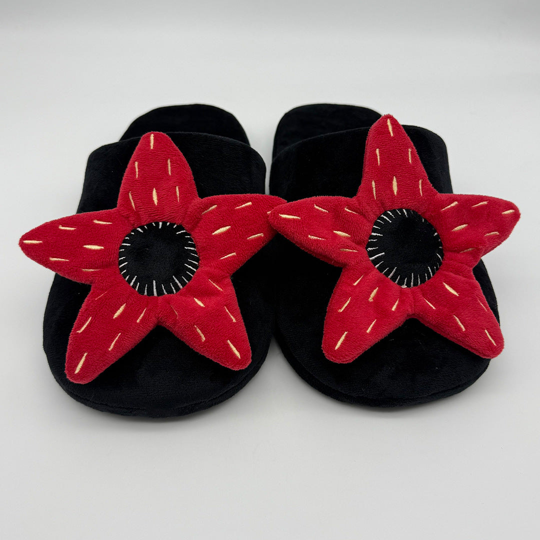Chaussons peluche Stranger Things corolle du Demogorgon vu de face