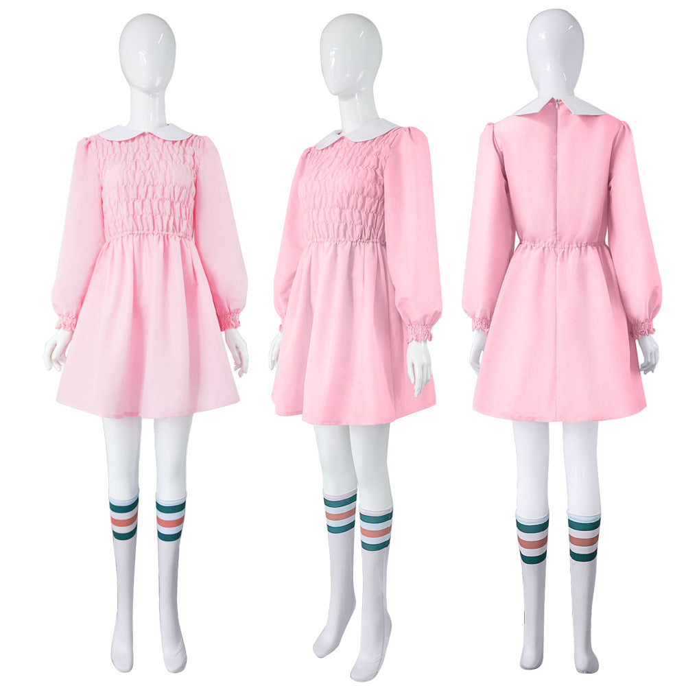 Robe rose Stranger Things Onze saison 1 vu de face