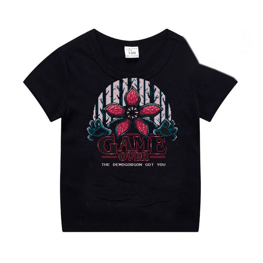 T-shirt enfant noir Stranger Things Demogorgon chasseur vu de face